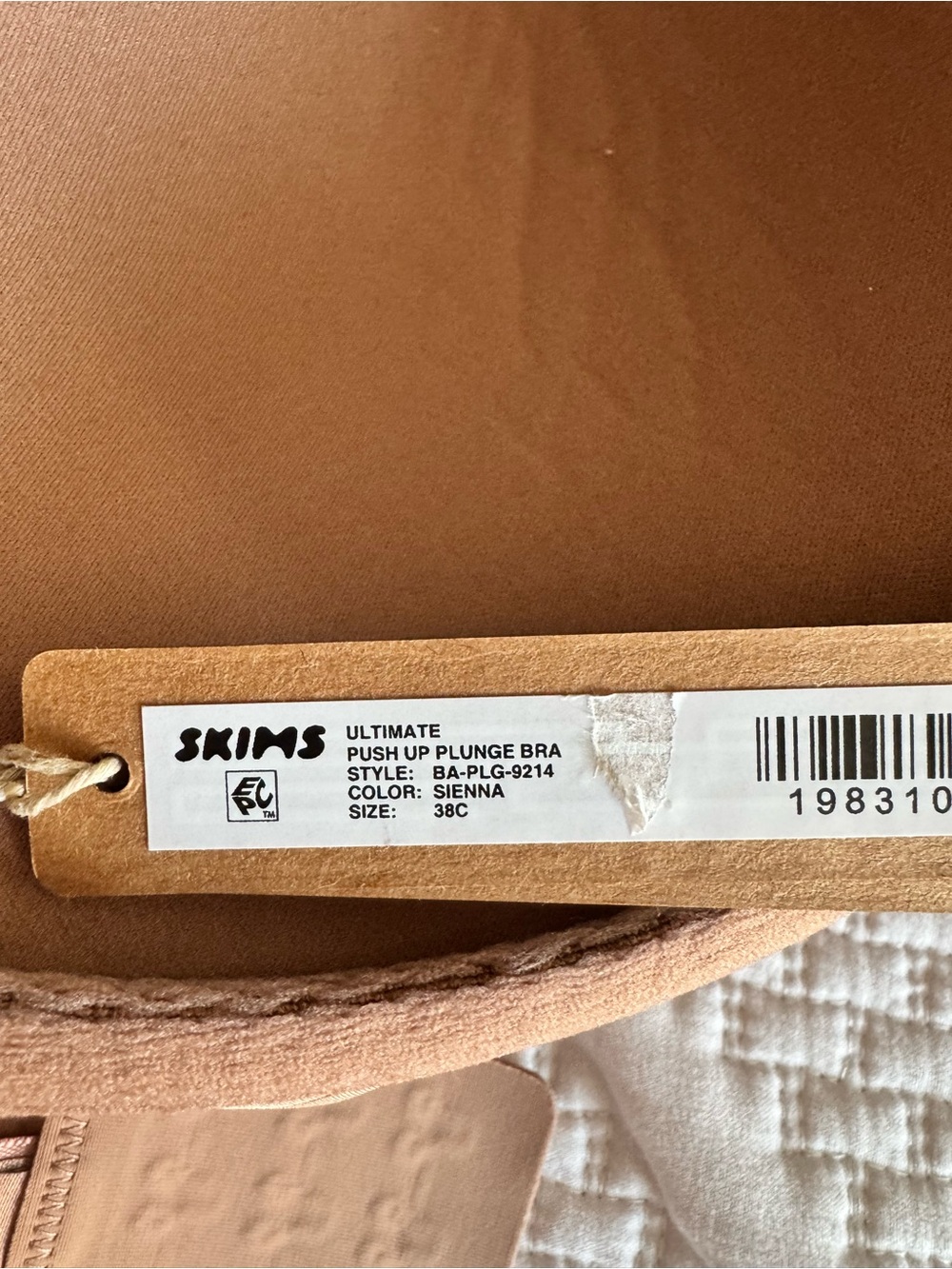 Skims push up plunge bra 38C